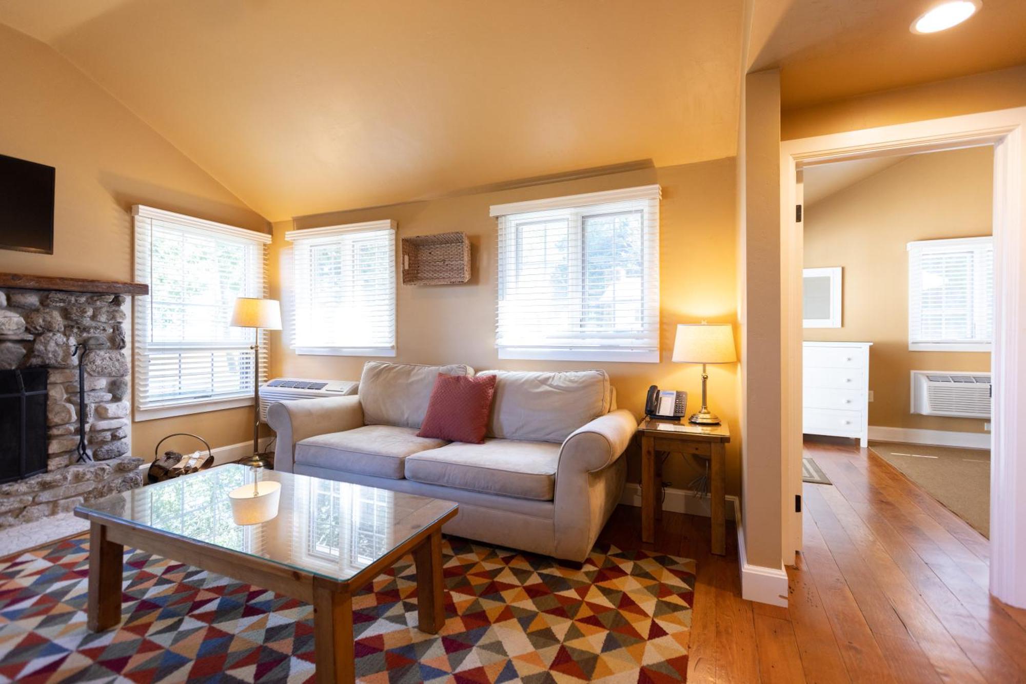 Gordon Lodge Baileys Harbor Habitación foto